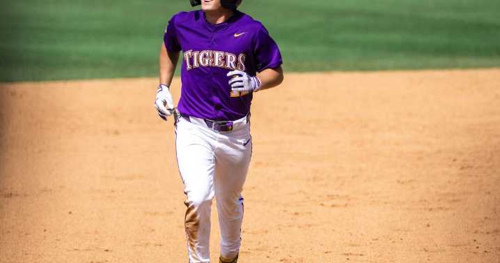 Scott Rabalais: Josh Pearson puts team over self and helps put LSU one win from CWS