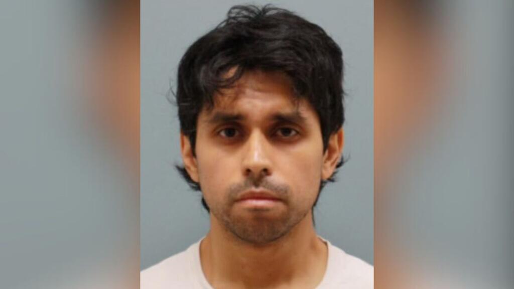 Reducen de $250,000 a $100,000 la fianza del acusado de matar a tiros a su propia madre en Houston