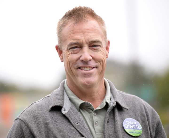 Ross Valley School District trustee steps down