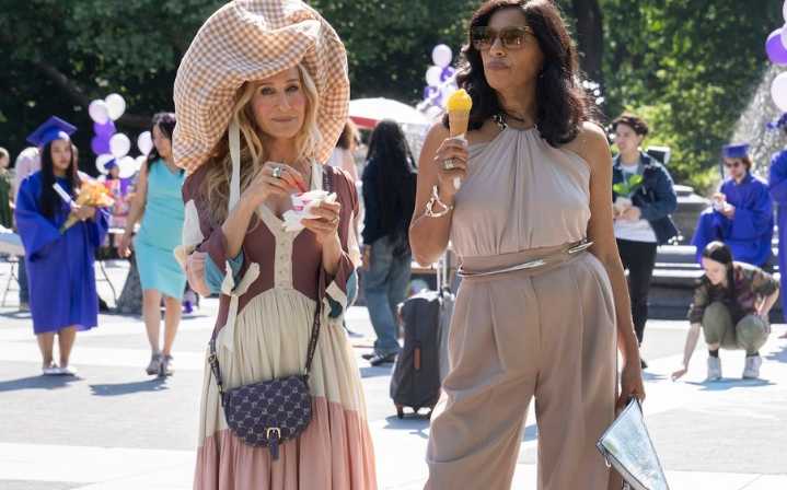 SJP's Viral "Cloud" Hat Is a Modern Twist on Millinery History