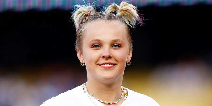 JoJo Siwa's Boyfriend Chris Hughes' Recent Post Ignited Buzz about the Couple's Resemblance