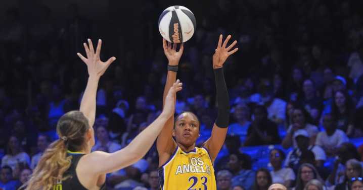 Azurá Stevens sets a career high for three-pointers in Sparks' win over Wings
