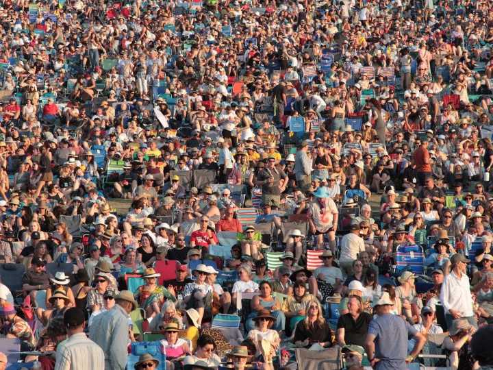 Edmonton Folk Fest sells out of four-day, Saturday and Sunday tickets