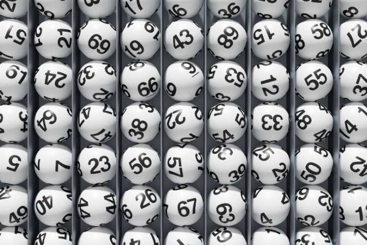 Cancer survivor wins 3rd massive lottery prize in 9 months: 'Odds are astronomical'
