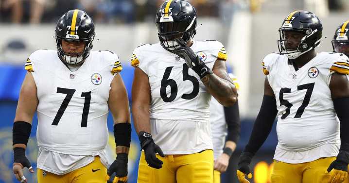 Titans' Bill Callahan sees potential for LT Dan Moore to 'jump up a level' with new team