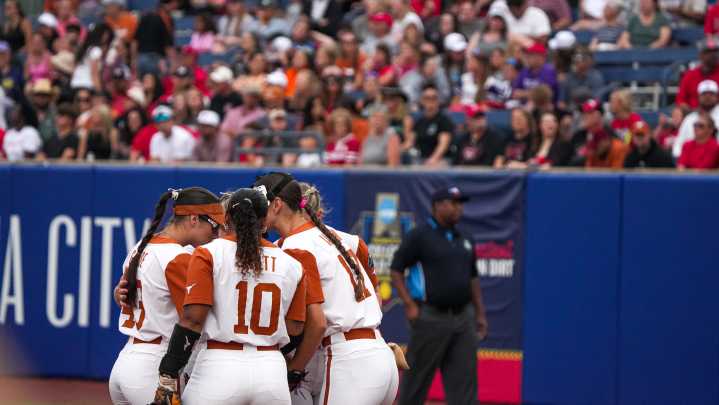 Texas vs Texas Tech softball Game 2 score: Live updates
