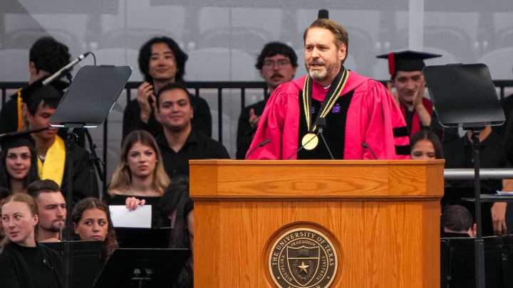 UT interim president stuns faculty with sole provost finalist announcement