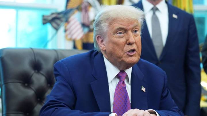 Trump leans into LA protests with Marine deployment