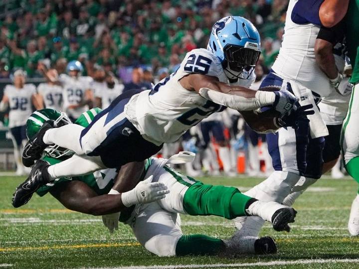 Roughriders reportedly signing RB Ka'Deem Carey | Exeter Lakeshore Times Advance