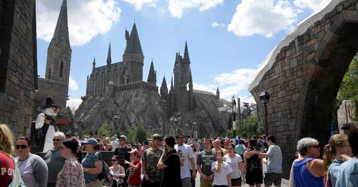 'Defective product': Man stuck in tilted position on 'Harry Potter' ride for an hour, suit says