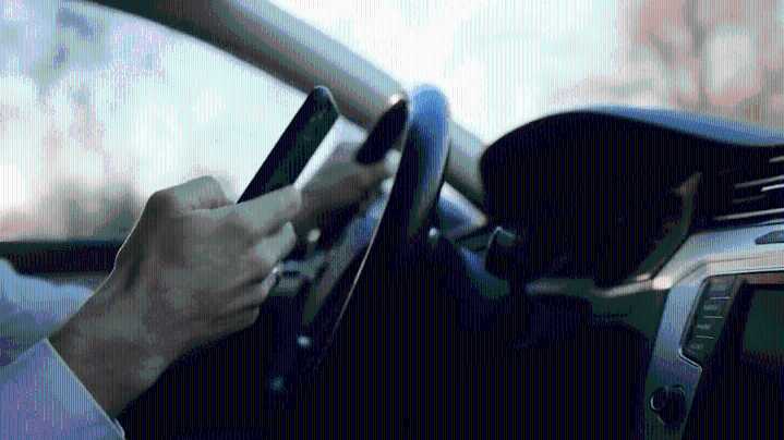 New Pennsylvania driving law banning cell phone use takes effect Thursday