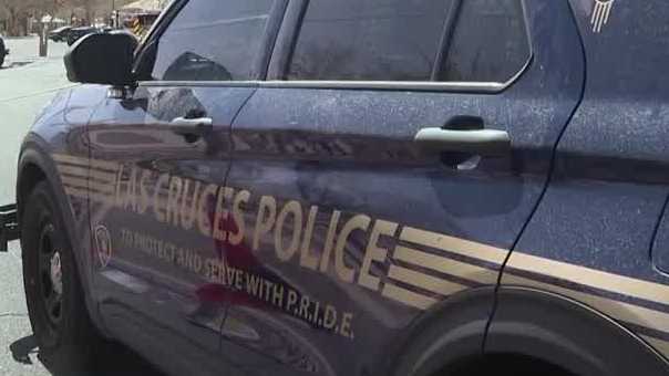 Las Cruces police search for suspect vehicle after teen killed