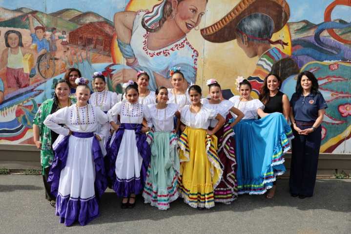 Beamer Elementary celebrates 40 years of dual immersion program