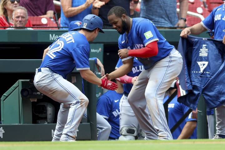 Ernie Clement homers and Blue Jays beat Cardinals 5