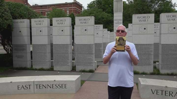 East Tennessee author remembers journalist who covered D
