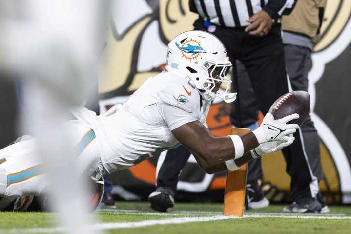Report: Steelers Reactivate Trade Talks; Chargers, Chiefs Possible Fits