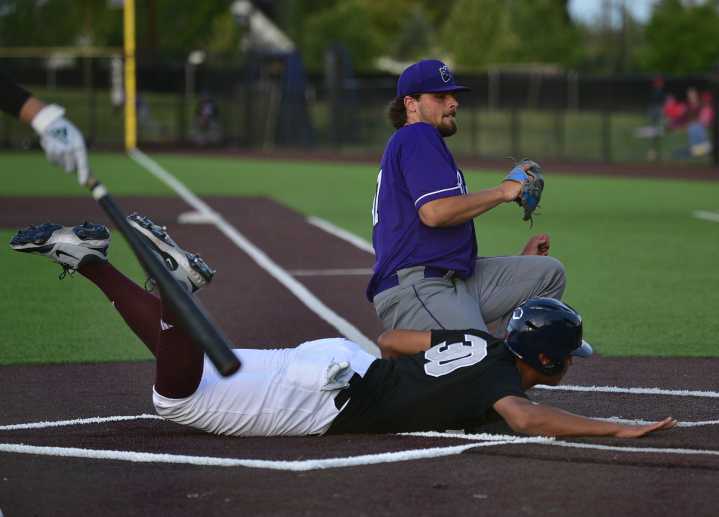 Ridgefield Raptors’ comeback falls short in 6-4 loss to Marion Berries
