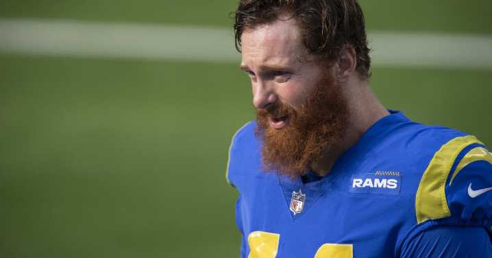 Ex-Rams long snapper Jake McQuaide disrupts church by demanding answers in porn scandal