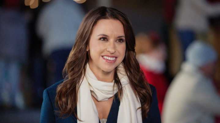 'Haul Out the Halloween': Everything to Know About the Hallmark Film