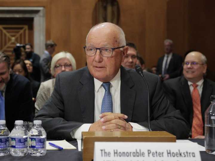 U.S. ambassador Pete Hoekstra talks about U.S.