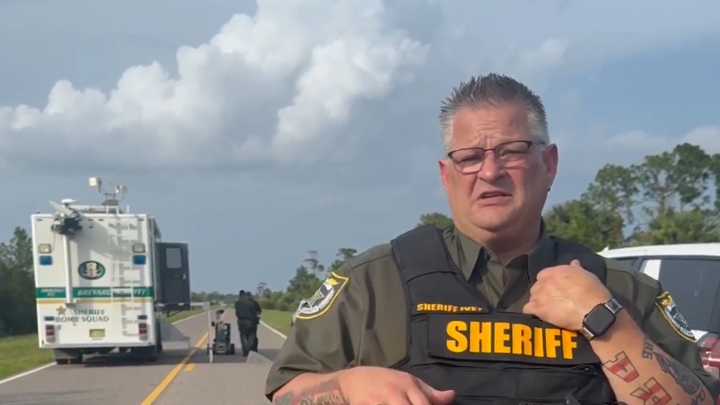 Brevard County road closed after possible pipe bomb found in vehicle, deputies say