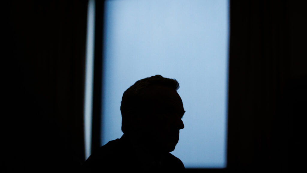 Stem cell proponent RFK Jr. admits he received unproven treatment