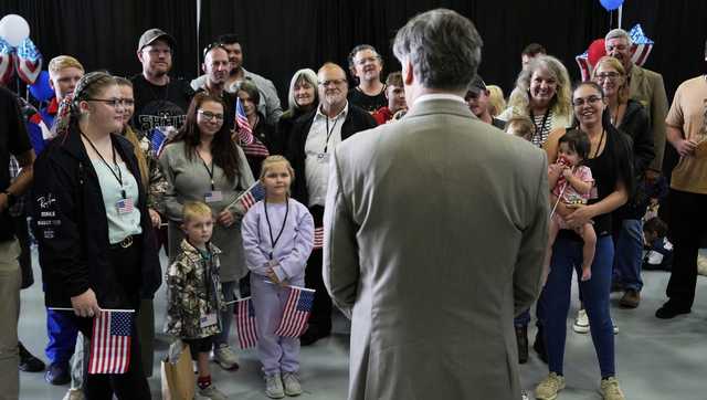 More white South Africans arrive in US under new refugee program