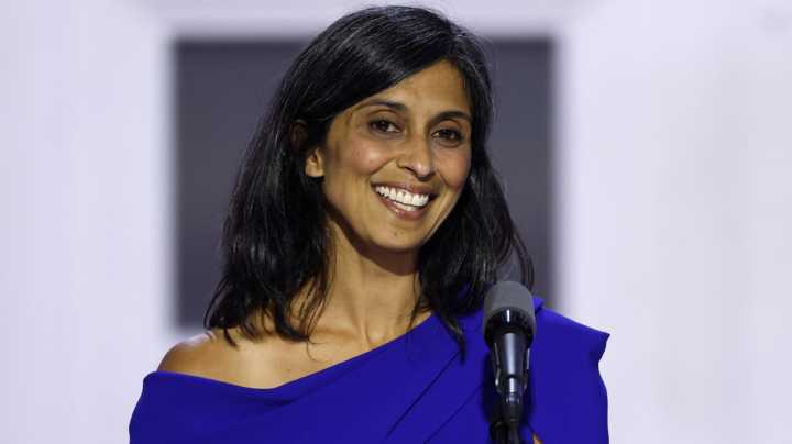 5 Outdated Looks Usha Vance Was Caught Wearing
