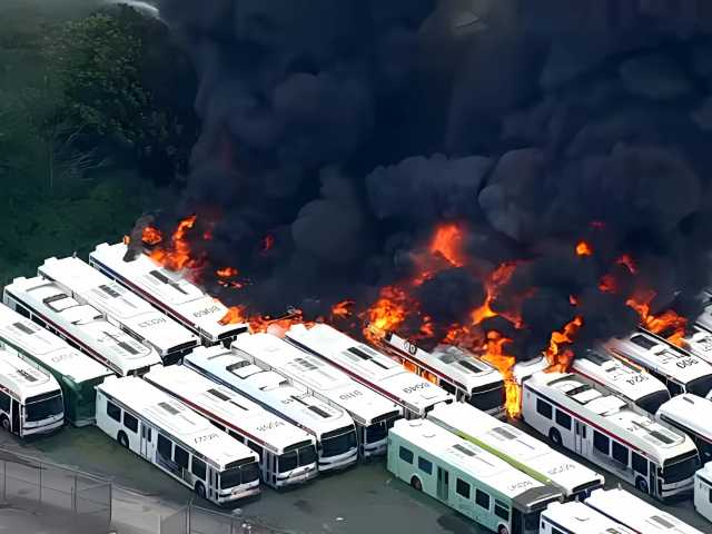 Massive fire breaks out on decommissioned SEPTA buses in Philadelphia