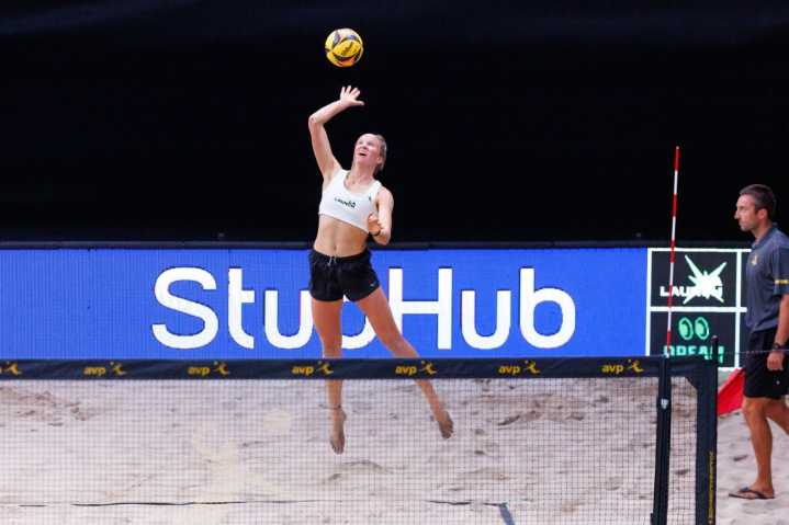 Torrey Pines grad Megan Kraft shines in return to SDSU's campus as part of AVP Tour