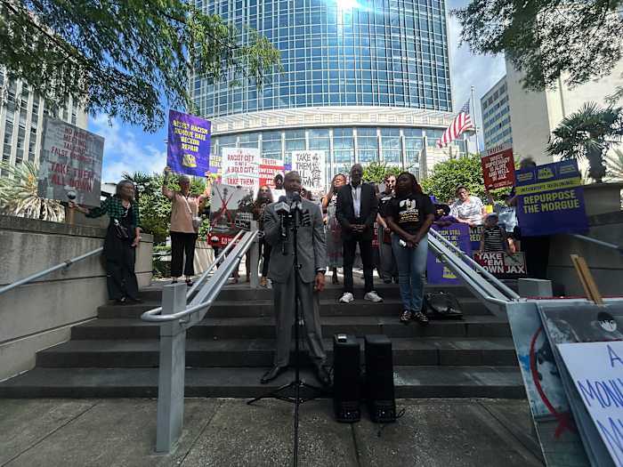 Federal court hears arguments in case that could settle debate over Confederate monuments in Jacksonville