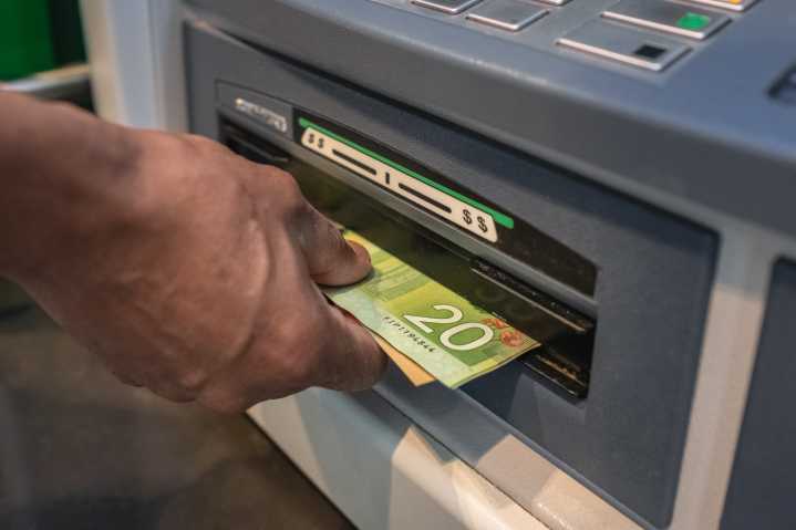 Canada's major banks to offer low-cost and free accounts soon