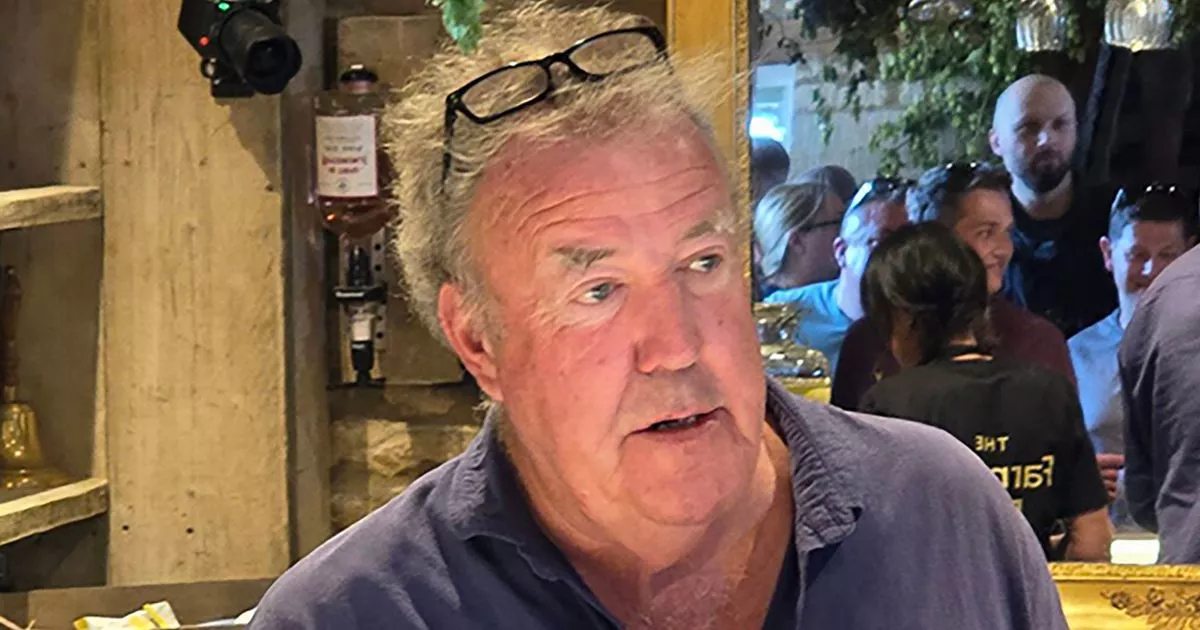 Jeremy Clarkson bans punter from his pub for complaint about £24 steak pie