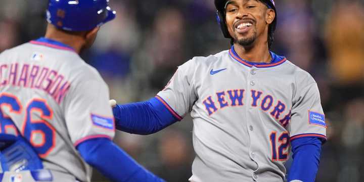 Francisco Lindor pinch hits with broken toe to beat Rockies