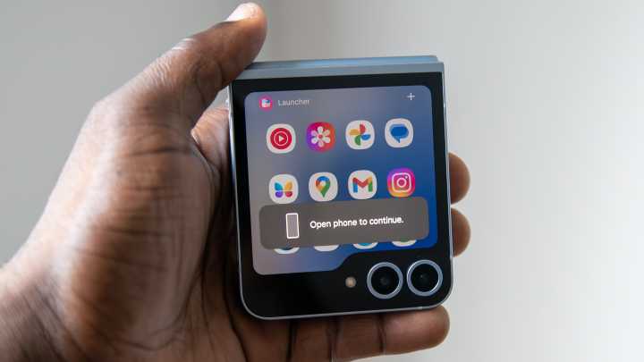 Will the Samsung Galaxy Z Flip 6 get cheaper when the Z Flip 7 launches?