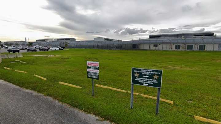 Hillsborough deputies investigate inmate’s death