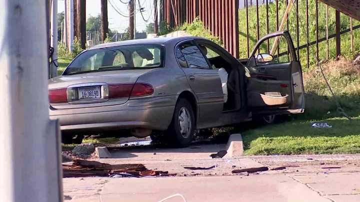 Oklahoma City police chase ends in crash, suspect hospitalized