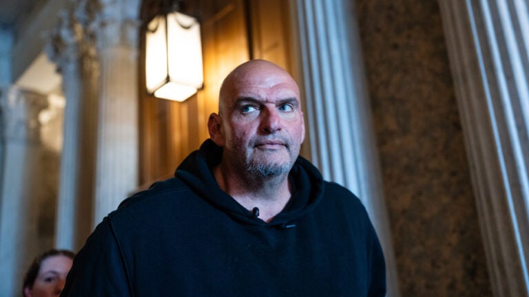 Democratic senator John Fetterman praises Trump on Iran, steel during event at Kennedy Institute