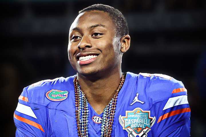 Billy Napier Urged to Make Drastic Move for DJ Lagway After Florida QB’s Future Sees Surprising Twist Florida HC Billy Napier is encouraged to allow some more leeway for QB DJ Lagway to excel, as he r