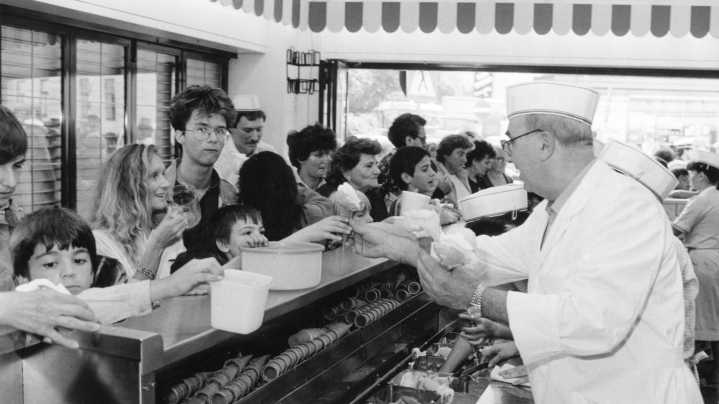 A Beloved Old-School Ice Cream Chain May Be Closing Hundreds Of Locations