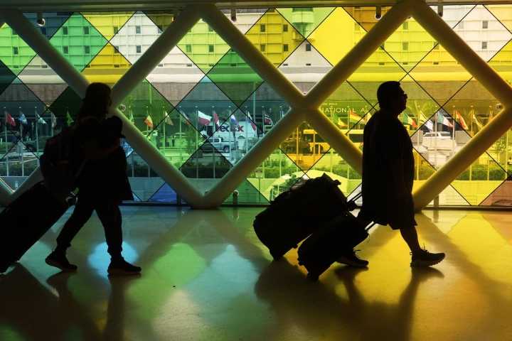 "I feel so bad": Man cancels planned trip to U.S. due to travel ban
