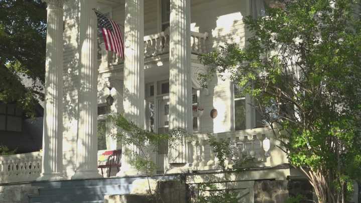 Spokane preservation advocate rallies against 2026 budget cuts to historic fund