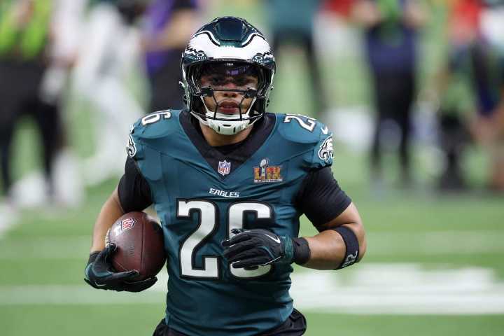 Eagles running back Saquon Barkley says his retirement could come 'out of nowhere'