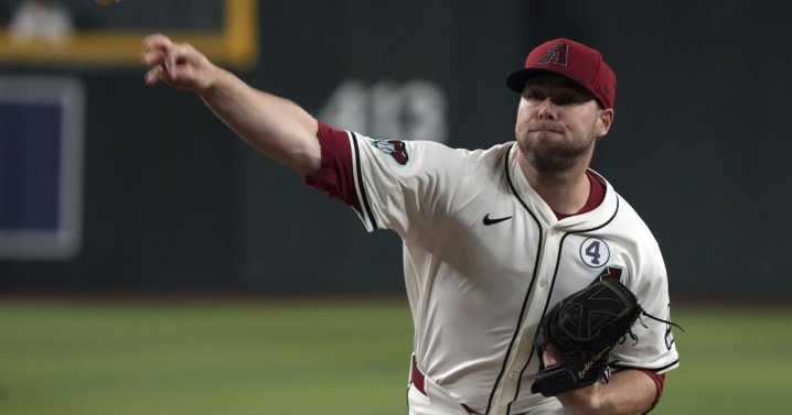 Diamondbacks ace Corbin Burnes leaves game against Nationals with elbow discomfort