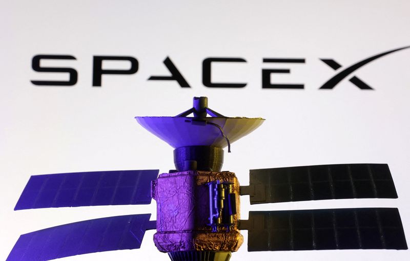 SpaceX will record revenue of about $15.5 billion in 2025, Elon Musk says
