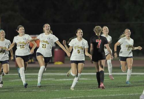 Girls soccer: Barrington strikes first, can’t hold on in state semifinal loss to O’Fallon