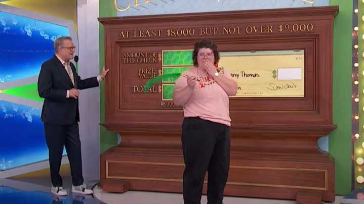 'The Price Is Right': Giggling Contestant Gets Gift From Drew Carey After Agonizing Loss