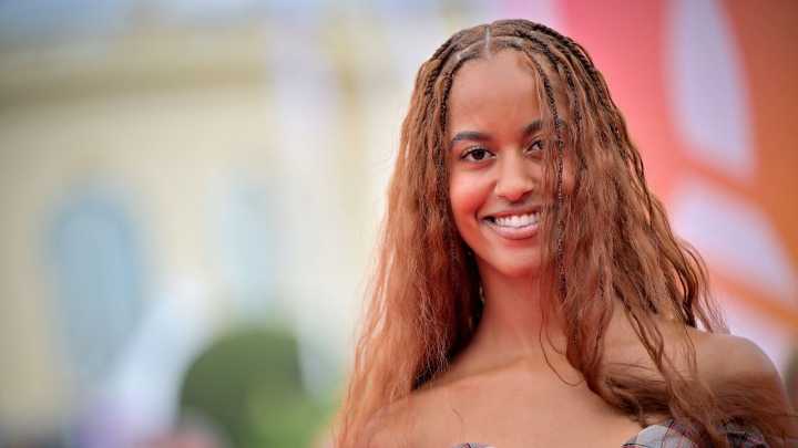 Malia Obama Makes a Case for the Summer Blowout in Her Signature Hair Color