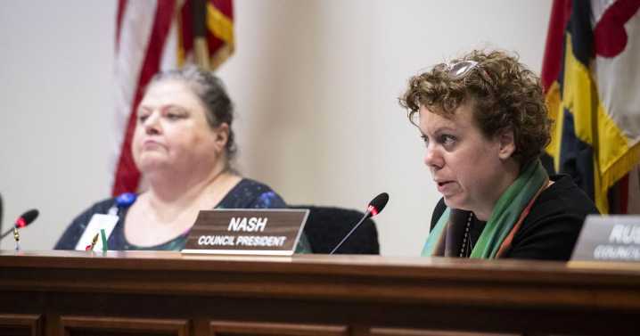 City Council passes $235M budget, cuts new positions and tenure-based pay increase; mayor ponders veto