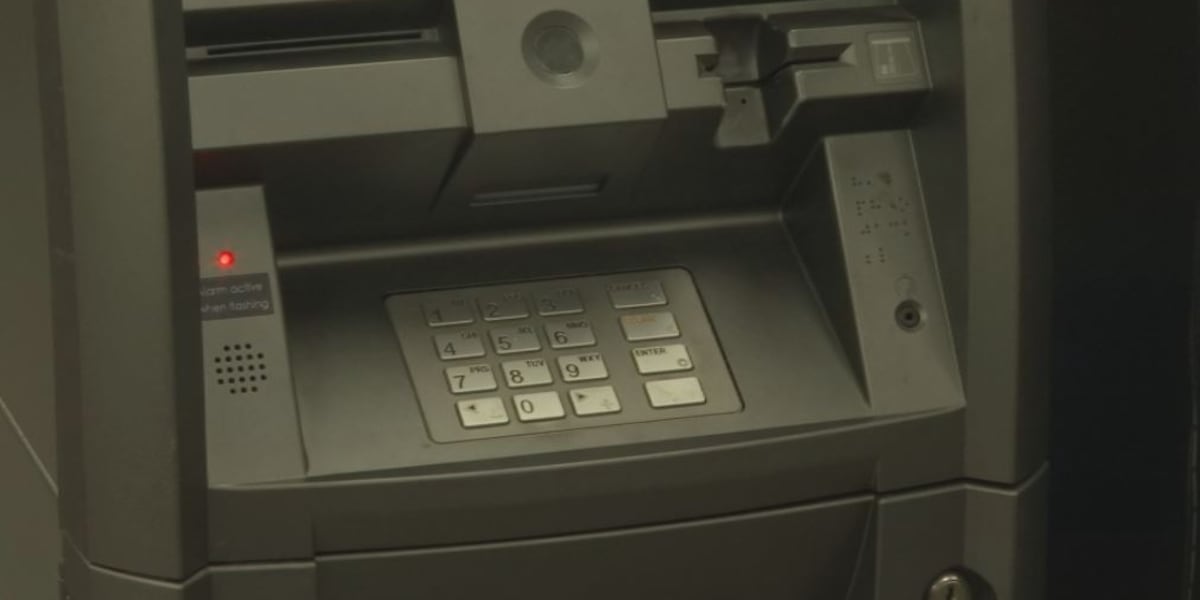 2 men arrested in ATM skimmer operation at multiple Kwik Trip locations in Wisconsin Dells area